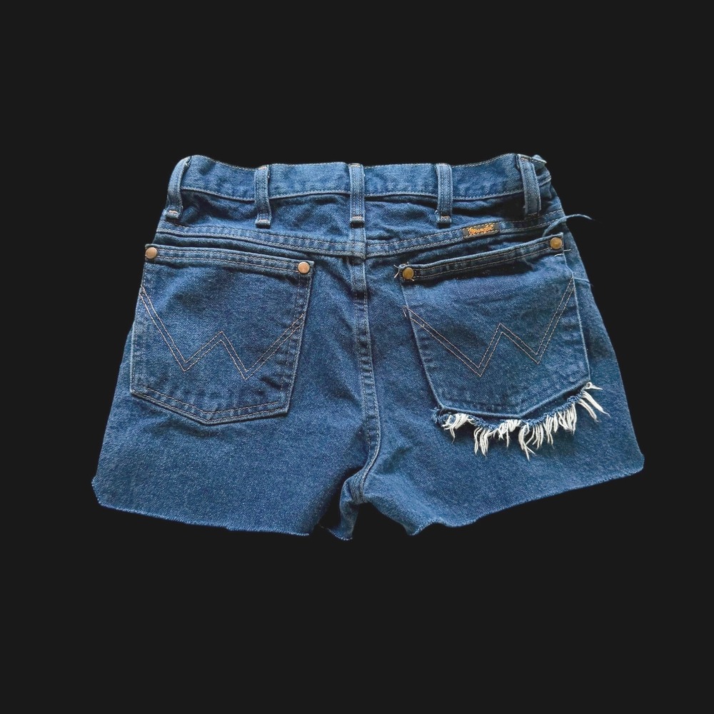 Wrangler Dark Wash High Waisted Cut Off Denim Shorts Blue 28x36